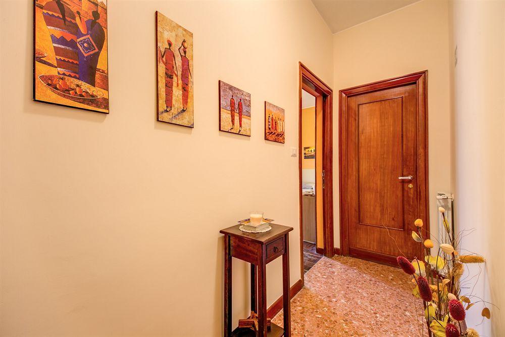 Bed and Breakfast Domus Cornelia Рим Екстер'єр фото