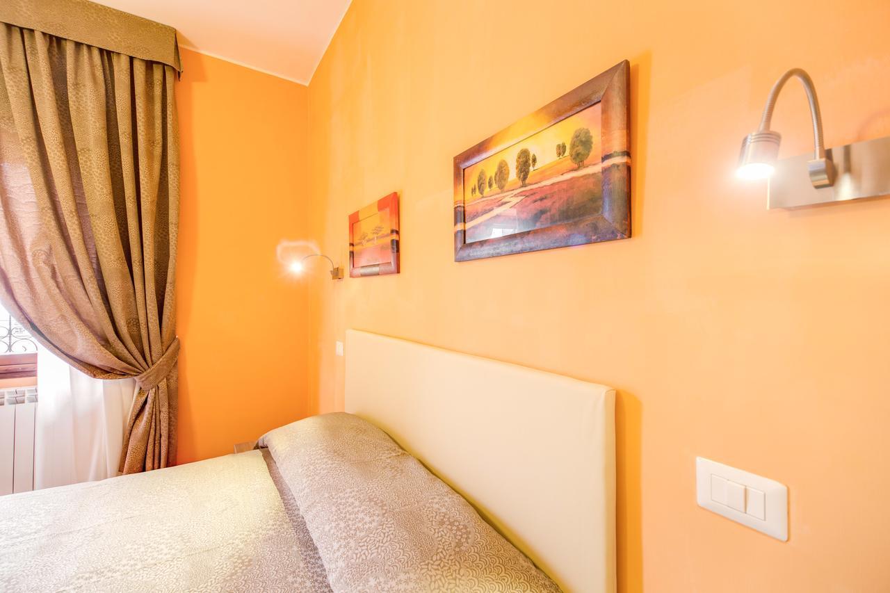 Bed and Breakfast Domus Cornelia Рим Екстер'єр фото