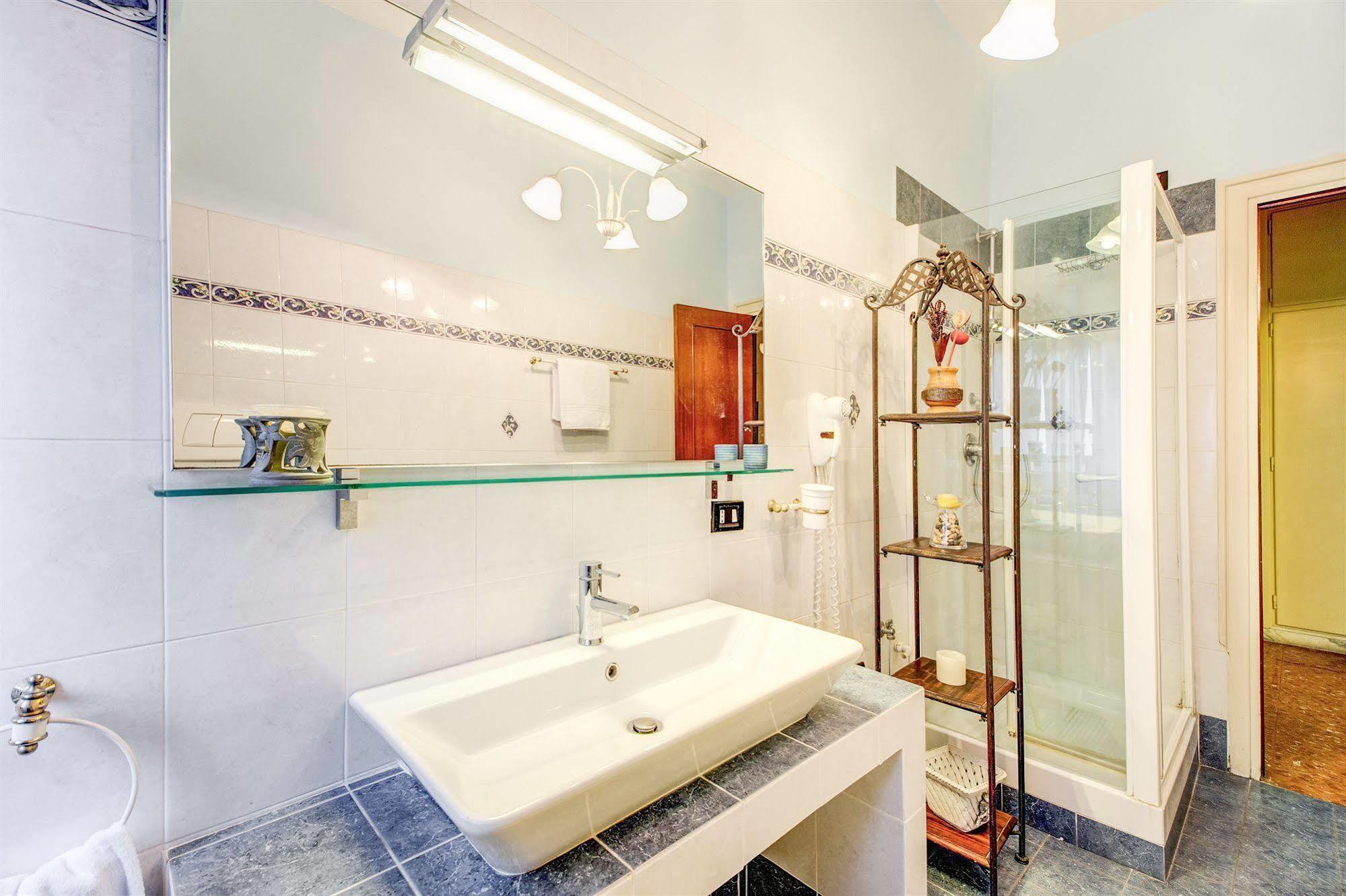 Bed and Breakfast Domus Cornelia Рим Екстер'єр фото