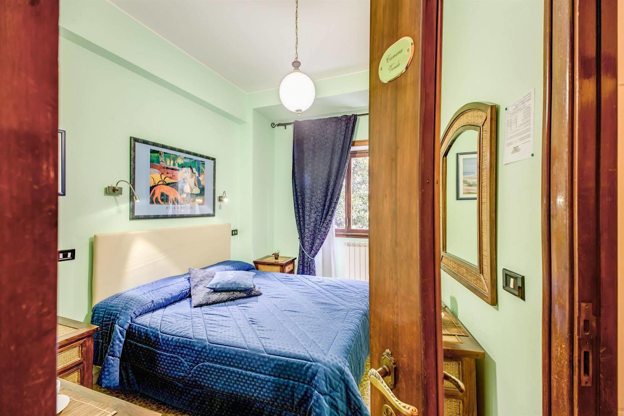 Bed and Breakfast Domus Cornelia Рим Екстер'єр фото